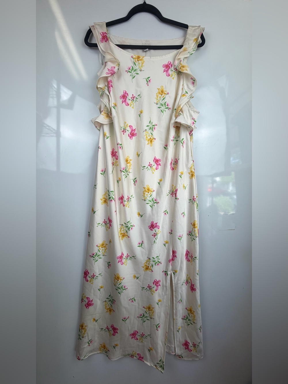 Women's Cream Floral Ruffle Sundress Satin Feel Pink Yellow Blooms Size XXL